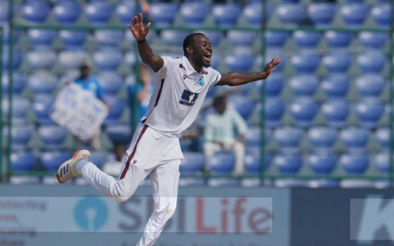 Cricket : Harpy Eagles in Command, Hurricanes Strike Back