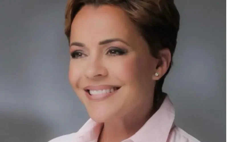 Trump Taps Former News Anchor Kari Lake to Be US Ambassador To Jamaica