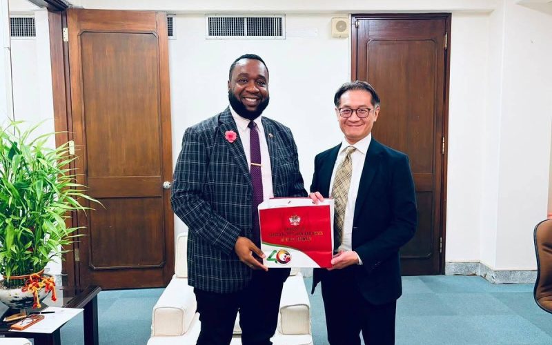 Ambassador Francis Discusses Enhancing Scholarship Programme with Top Official of Taiwan Policy Planning