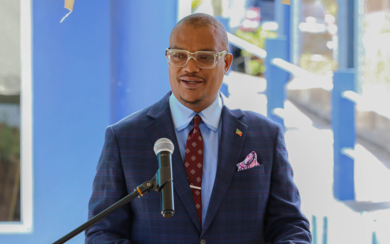 Deputy Prime Minister Hanley Encourages Student to Pursue Careers in Occupational Theraphy,Speech -Language Pathology and other Emerging Fields